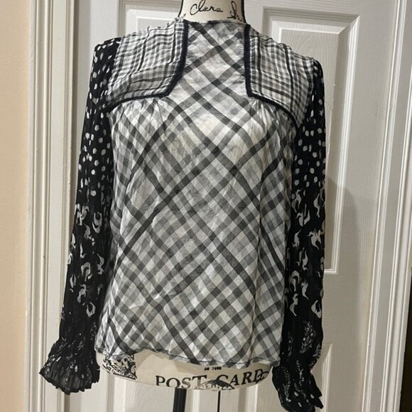 BL-NK BLOUSE MIRANDA PEASANT MONOCHROMATIC BLACK/WHITE SHEER PRINT Sz S BADDIE - Picture 2 of 16